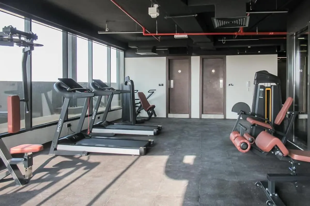 Frank Porter - Majestique Residence 2 Dubai Appartement