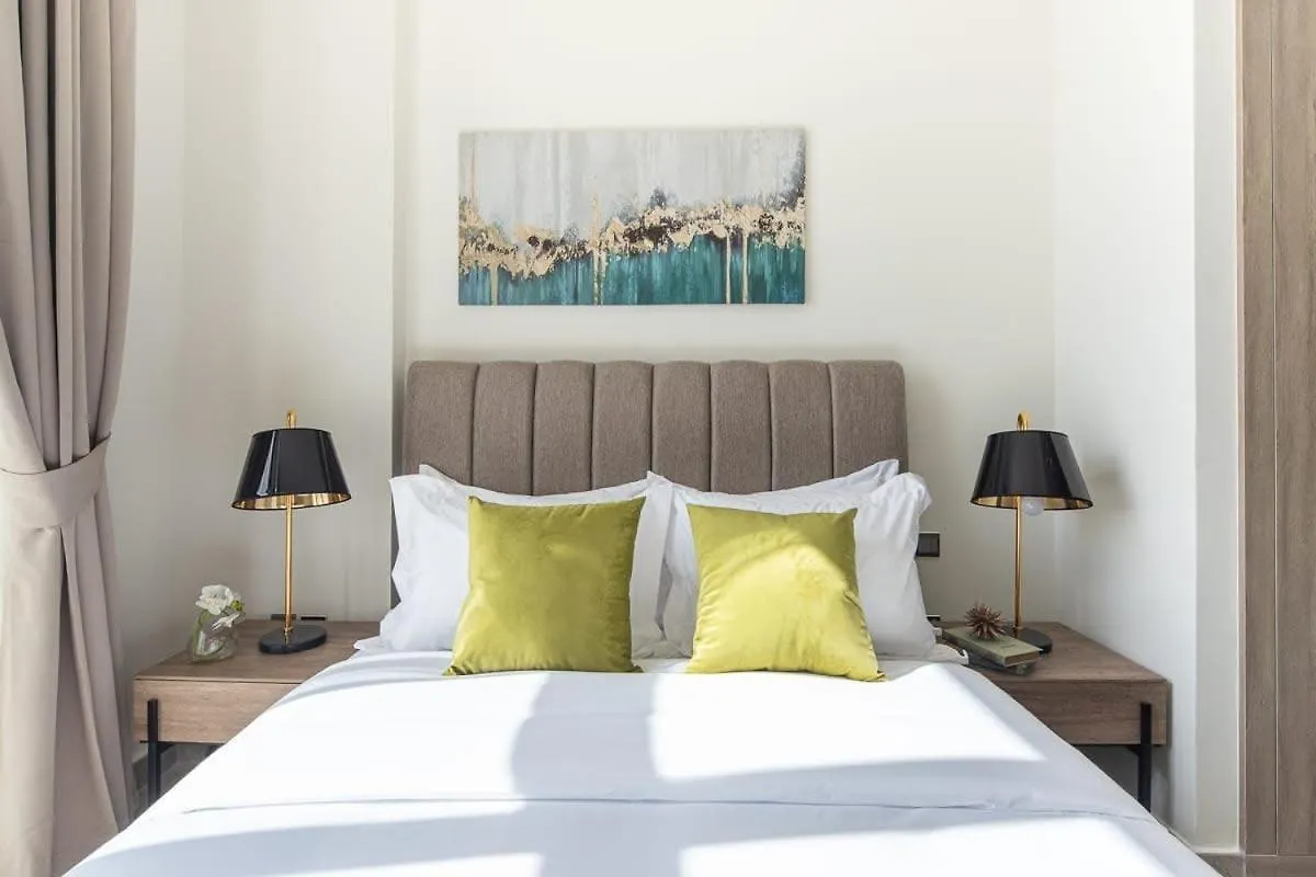 Frank Porter - Majestique Residence 2 Dubai 0*,